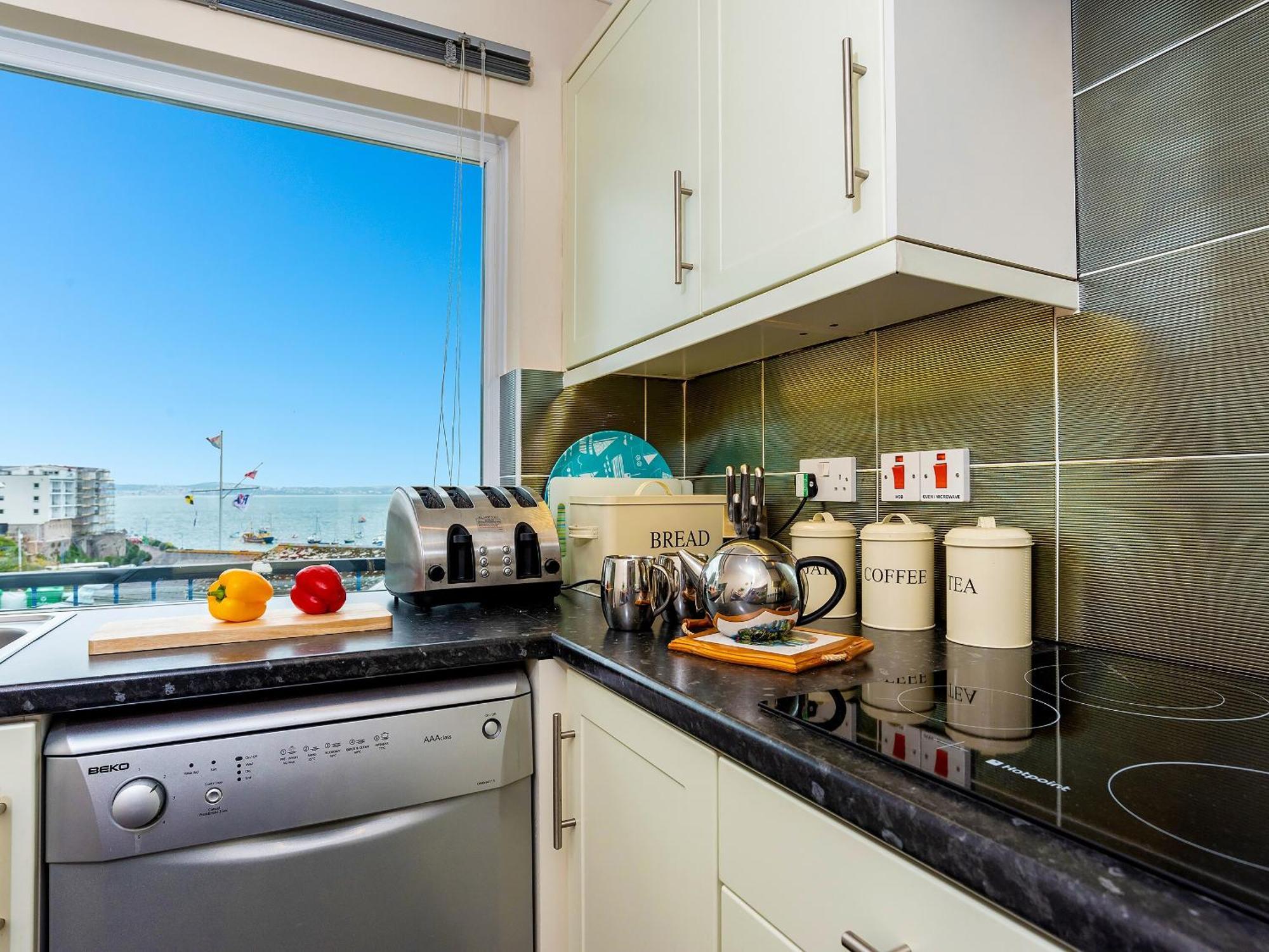 9 Dolphin Court Brixham Exterior foto